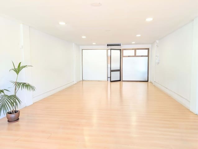 Comercial para venda em Puerto de la Cruz - 200 000 € (Ref: 9987708)