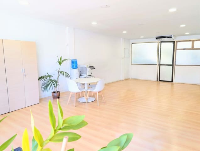 Comercial para venda em Puerto de la Cruz - 200 000 € (Ref: 9987708)
