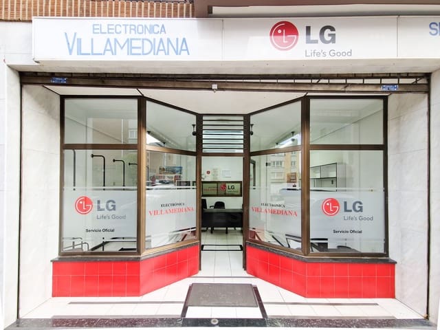 3 bedroom Commercial for sale in Centro Urbano, Gijón - € 135,000 (Ref: 9987709)