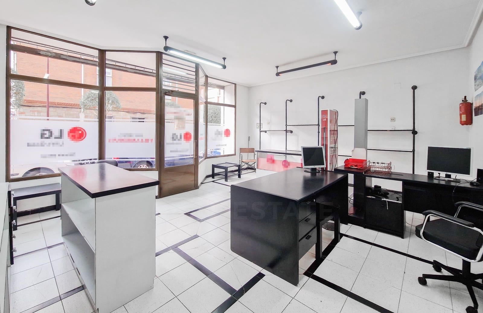 3 bedroom Commercial for sale in Gijon - € 135,000 (Ref: 9987709)