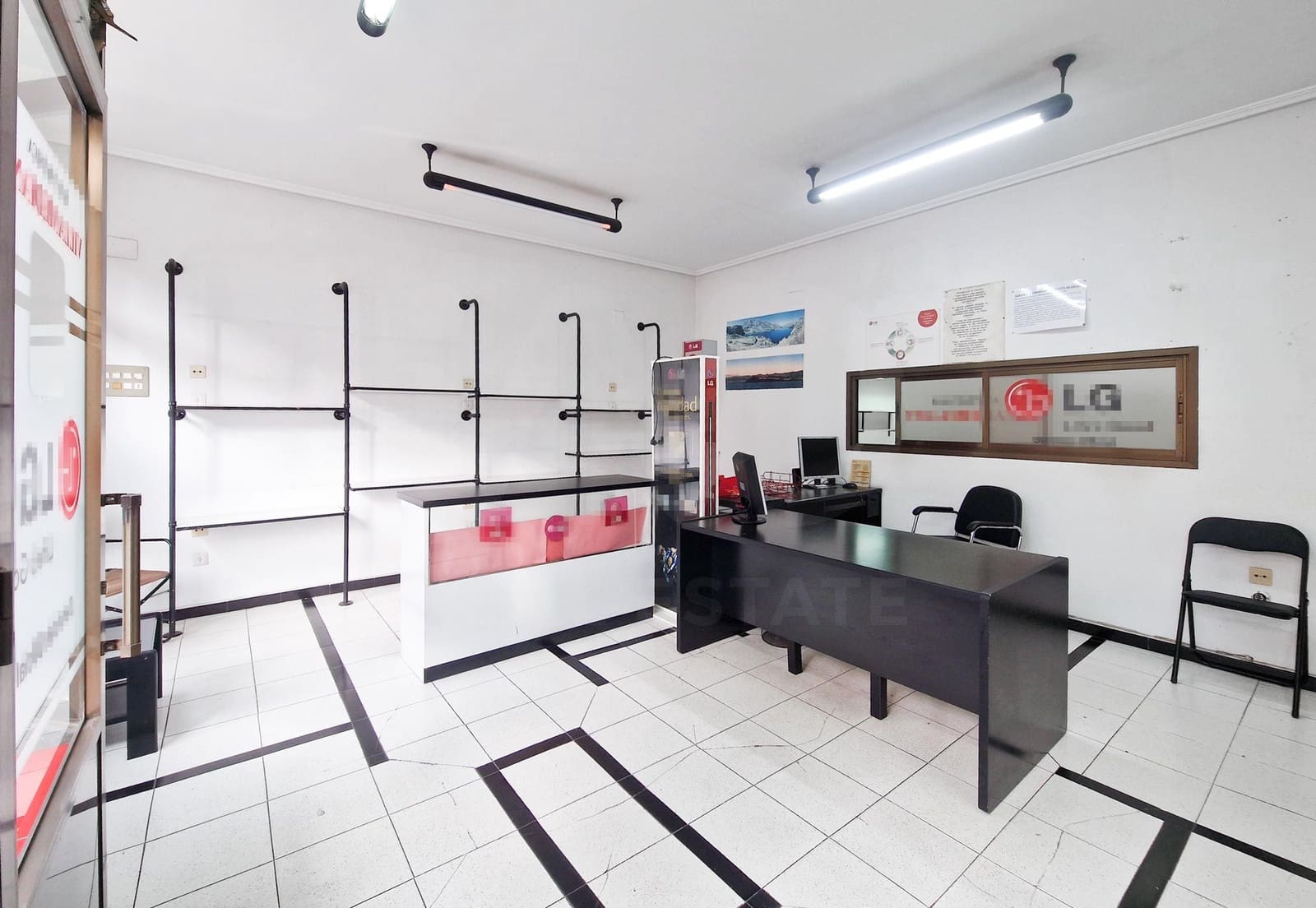 3 bedroom Commercial for sale in Gijon - € 135,000 (Ref: 9987709)