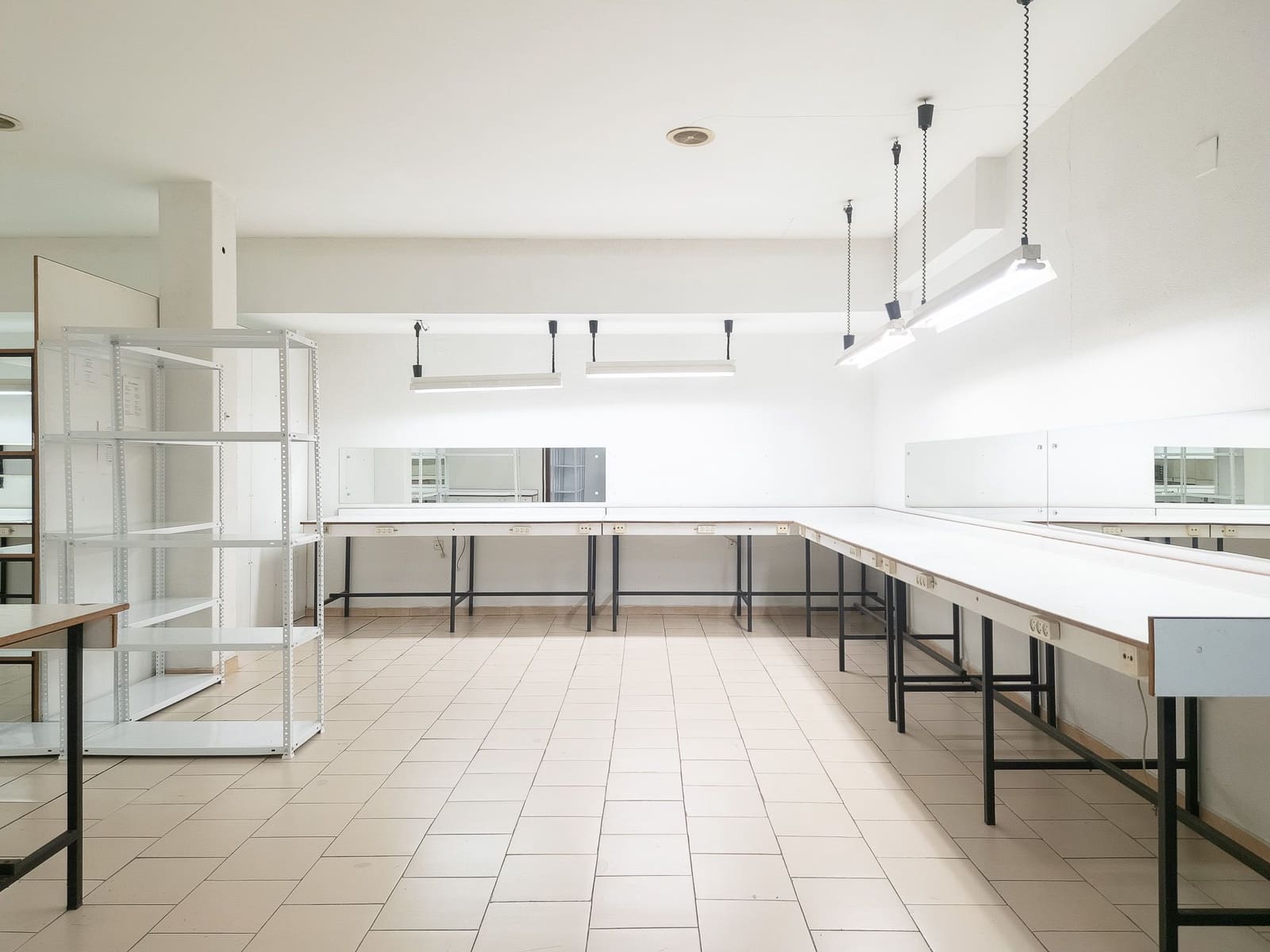 3 bedroom Commercial for sale in Gijon - € 135,000 (Ref: 9987709)