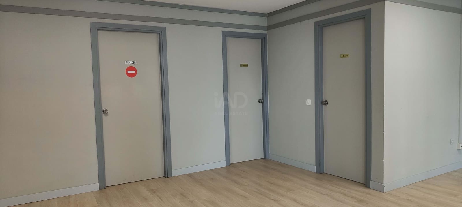 Erhverv til salg i Lugo by med garage - € 225.000 (Ref: 9987711)