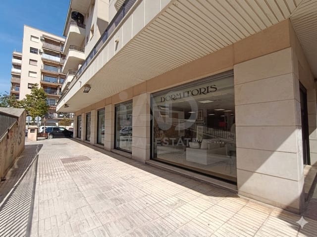 Comercial para arrendar em Vilanova i la Geltrú - 4 719 € (Ref: 9987716)