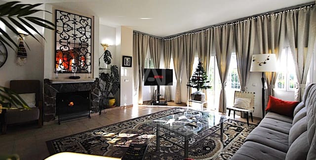 4 soverom Villa til salgs i Mijas pueblo, Mijas med svømmebasseng - € 1 695 000 (Ref: 9987720)