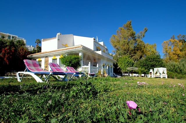 4 soverom Villa til salgs i Mijas pueblo, Mijas med svømmebasseng - € 1 695 000 (Ref: 9987720)