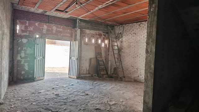 Kommersiell att hyra i Meco - 800 € (Ref: 9987722)