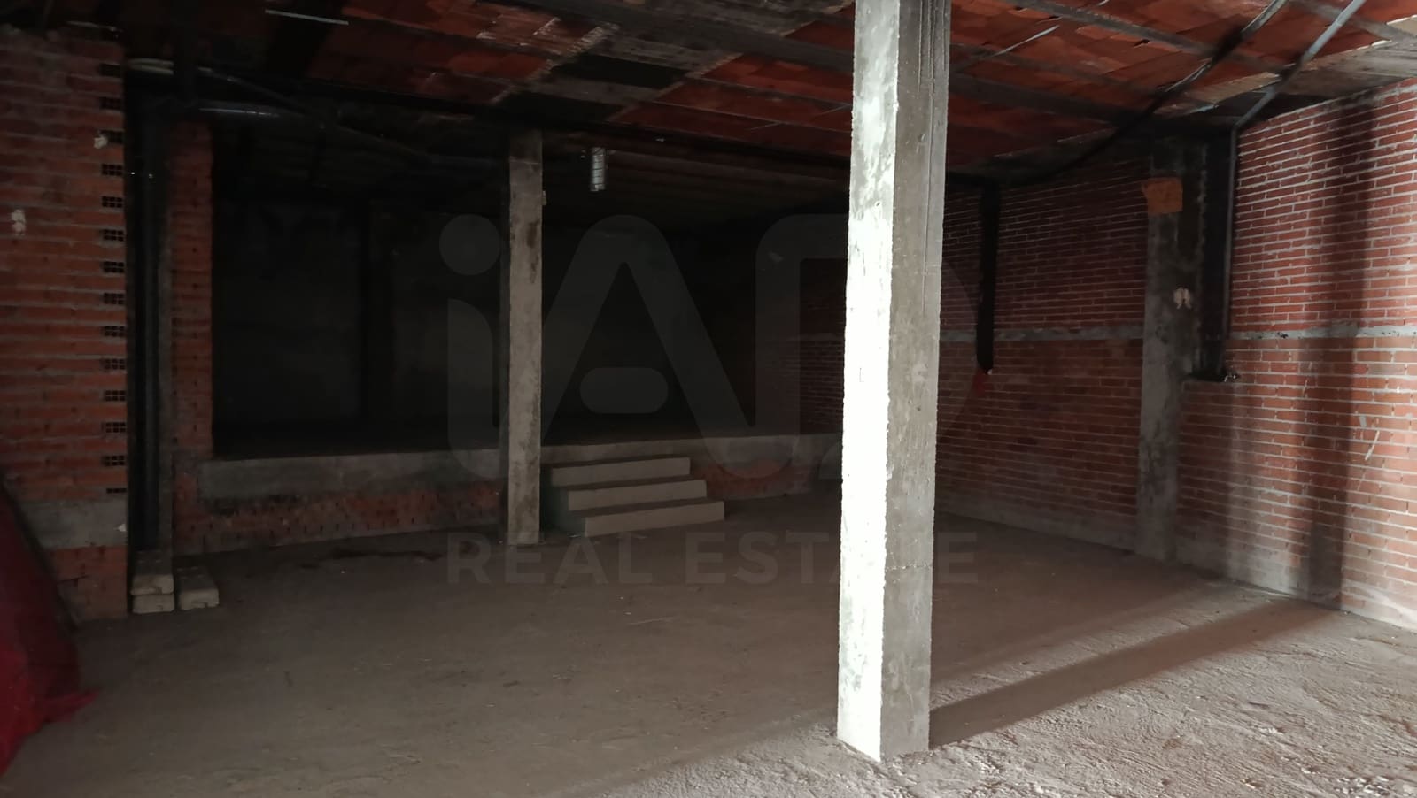 Kaupallinen vuokrattavana paikassa Meco - 800 € (Ref: 9987722)