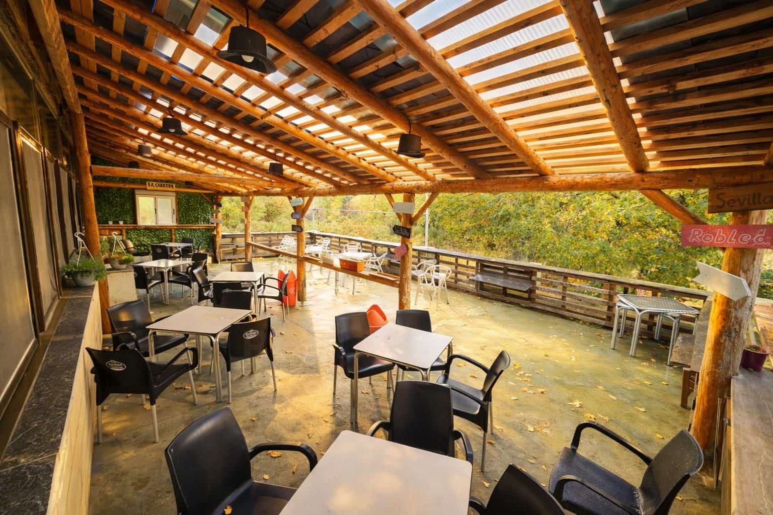 Comercial para venda em Truchas - 499 000 € (Ref: 9987727)