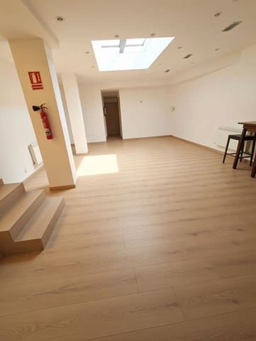 2 soverom Kommersiell til salgs i Leon by - € 99 999 (Ref: 9987728)