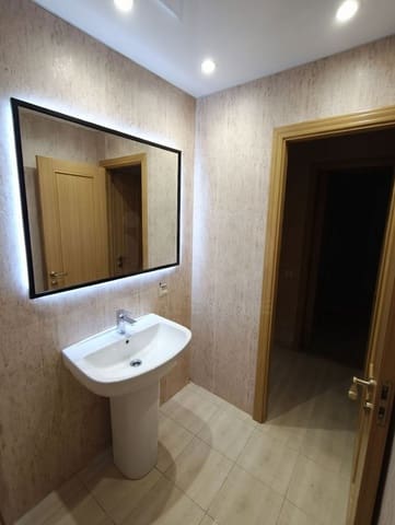 2 soverom Kommersiell til salgs i Leon by - € 99 999 (Ref: 9987728)
