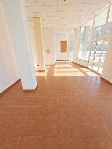 2 soverom Kommersiell til salgs i Leon by - € 99 999 (Ref: 9987728)