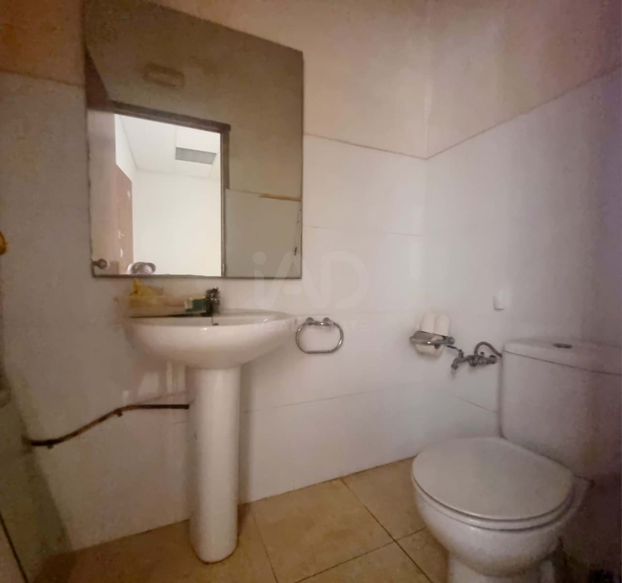 Commercial for rent in Tarragona city - € 363 (Ref: 9987730)