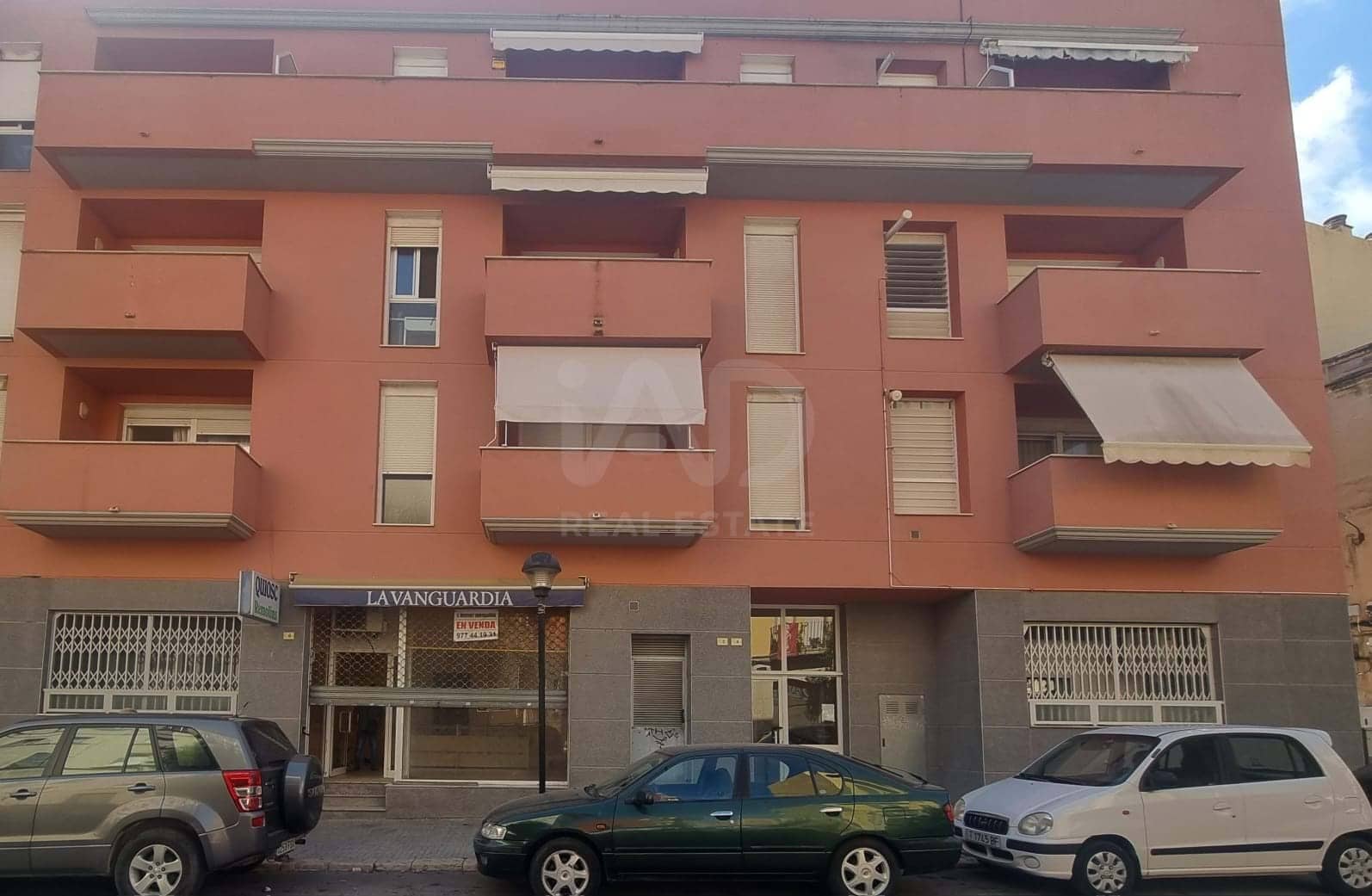Commercial for rent in Tarragona city - € 363 (Ref: 9987730)