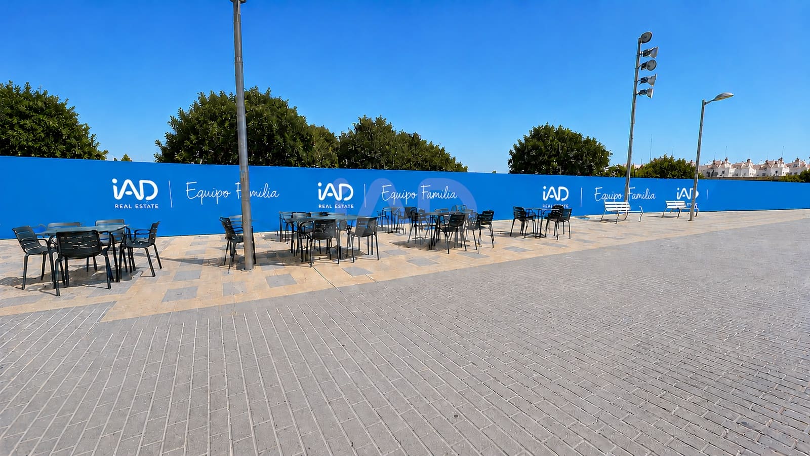 Kaupallinen myytävänä paikassa San Juan de Alicante / Sant Joan d'Alacant - 39 000 € (Ref: 9987732)