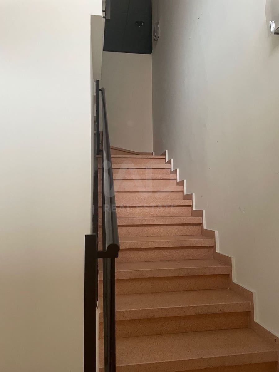 Commerciale in vendita in Alicante citta - 650.000 € (Rif: 9987734)