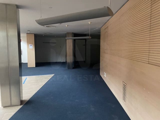 Comercial para venda em Alicante cidade - 650 000 € (Ref: 9987734)
