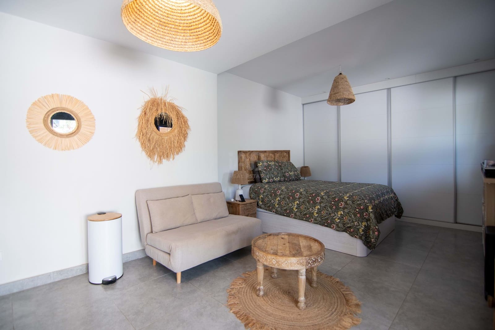 1 makuuhuone Huoneisto myytävänä paikassa San Jose / Sant Josep de Sa Talaia mukana uima-altaan 
autotalli - 350 000 € (Ref: 9987735)