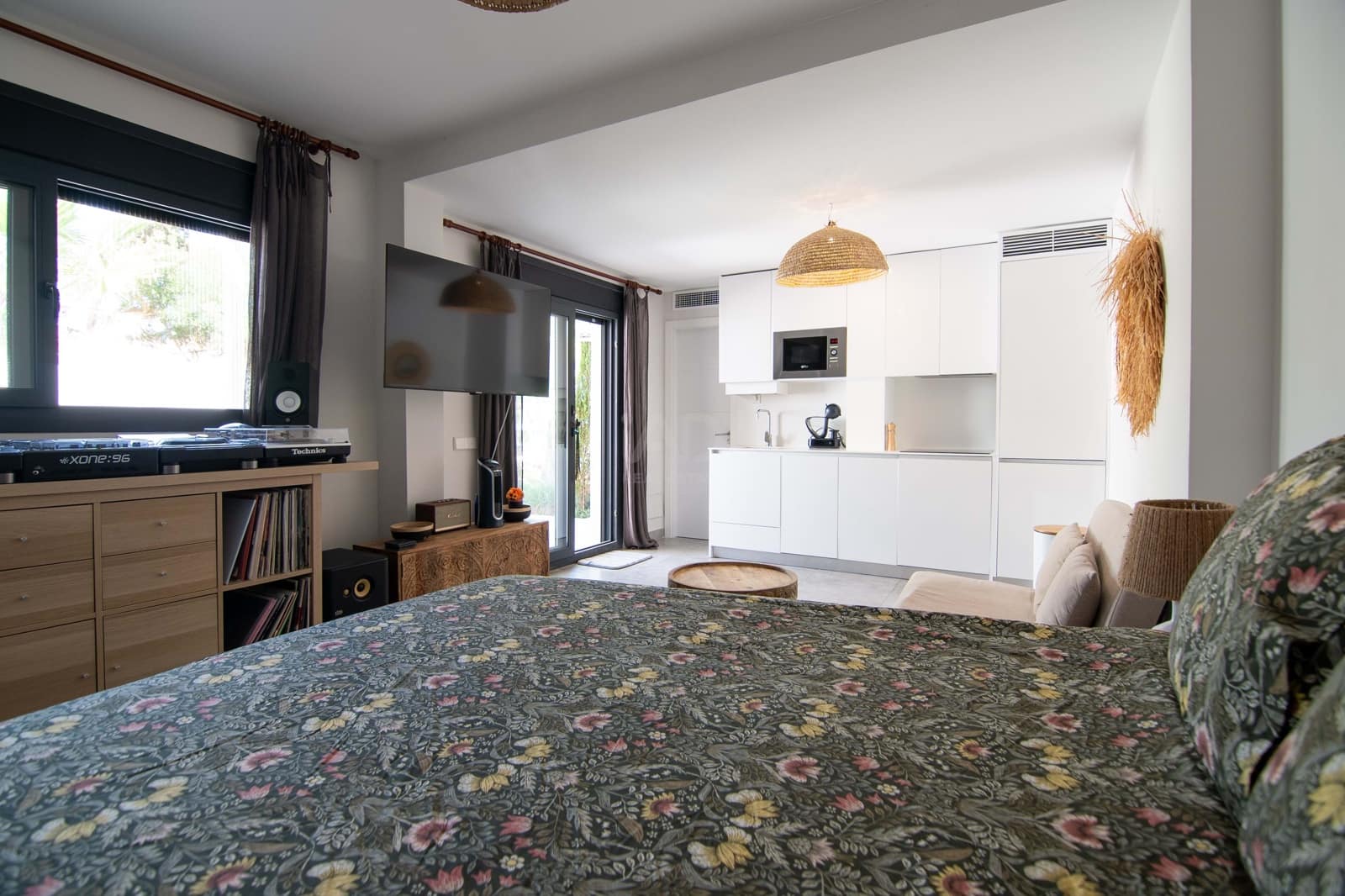 1 makuuhuone Huoneisto myytävänä paikassa San Jose / Sant Josep de Sa Talaia mukana uima-altaan 
autotalli - 350 000 € (Ref: 9987735)