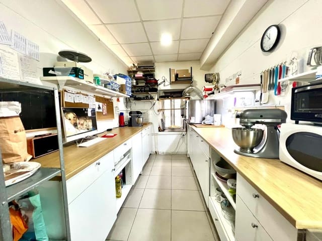 Local Comercial de 2 habitaciones en Tarragona ciudad en venta - 59.900 € (Ref: 9987745)