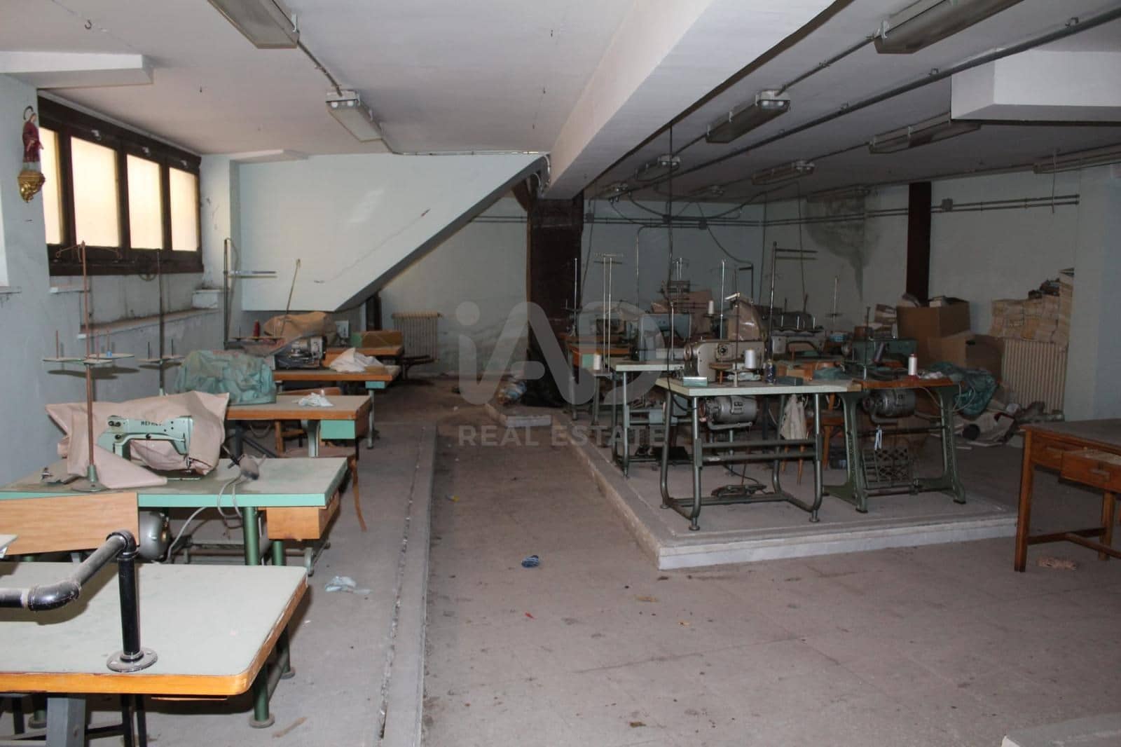Kommersiell till salu i Salamanca stad - 462 000 € (Ref: 9987747)
