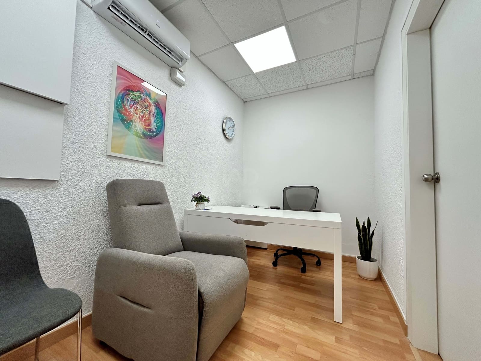 Gewerbe zu verkaufen in Barcelona Stadt - 196.000 € (Ref: 9987748)