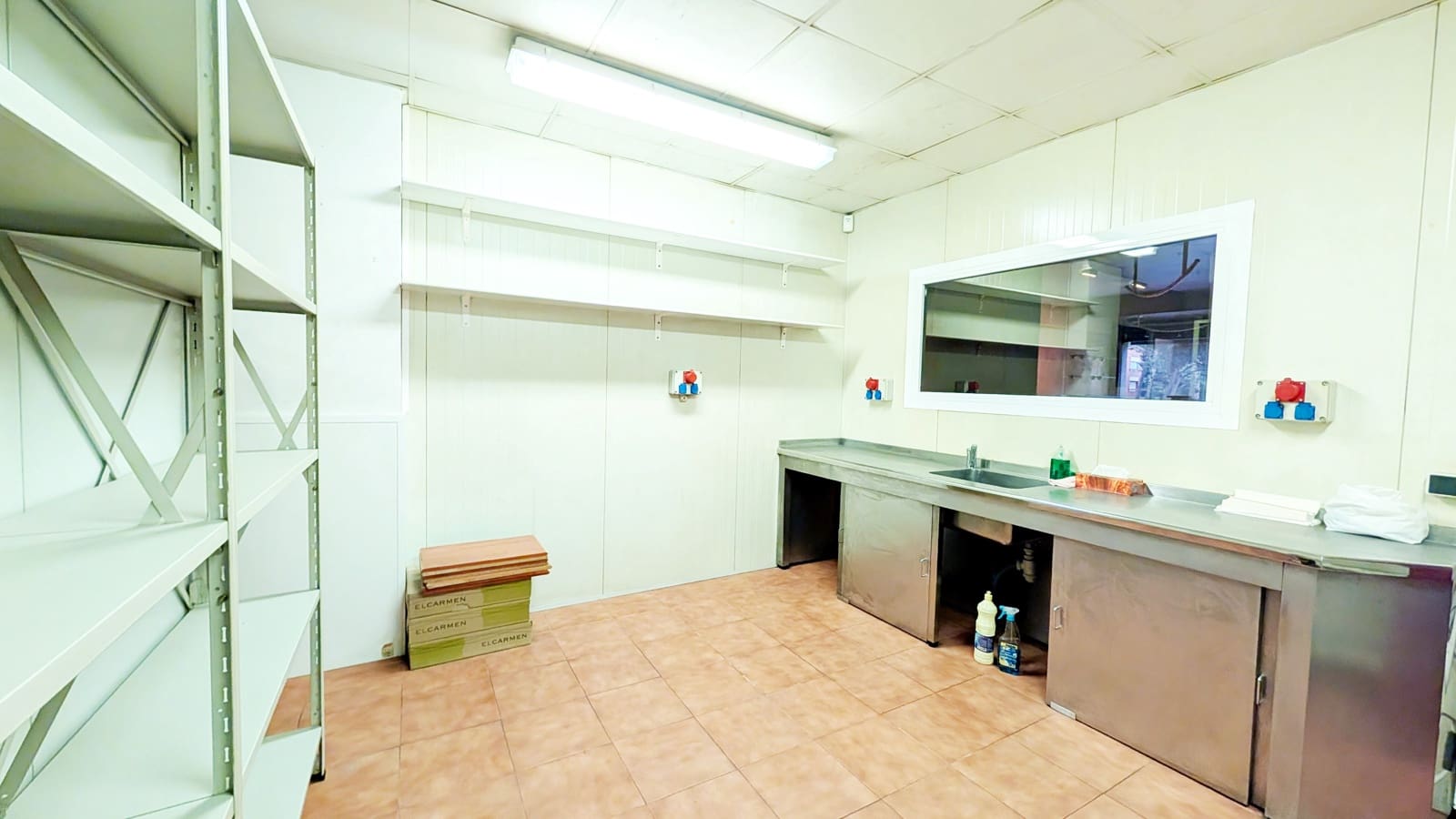 Komercyjne do wynajęcia w Miasto Barcelona - 1 331 € (Ref: 9987749)