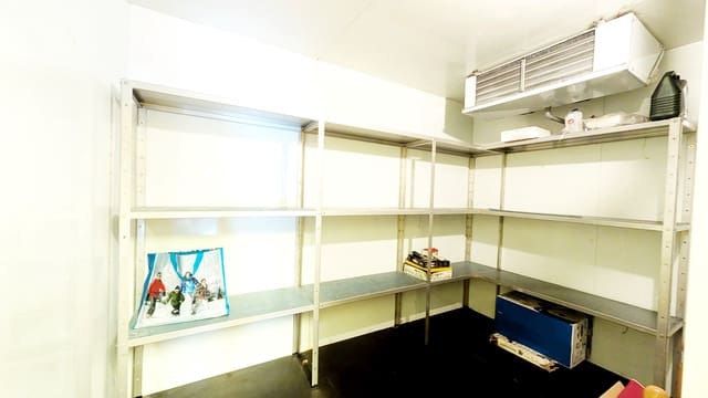 Gewerbe zu vermieten in Barcelona Stadt - 1.331 € (Ref: 9987749)