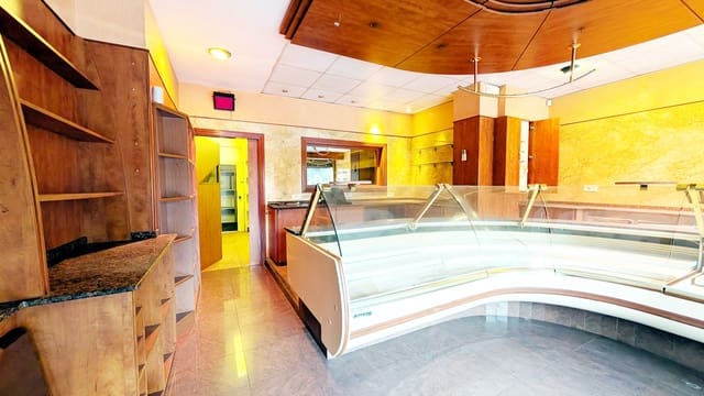 Gewerbe zu vermieten in Barcelona Stadt - 1.331 € (Ref: 9987749)