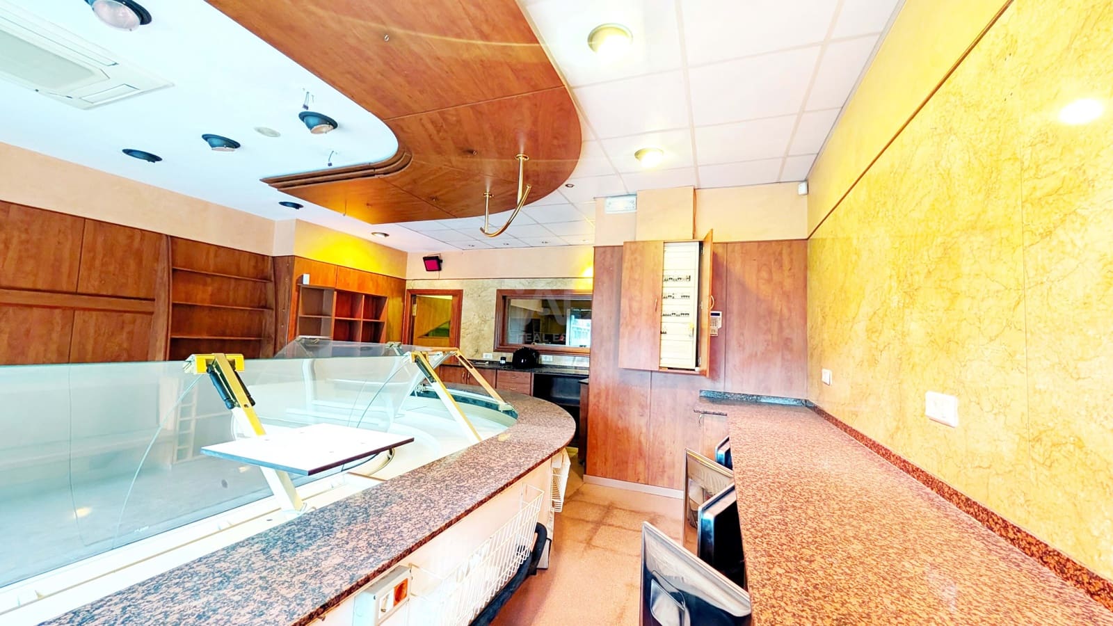 Komercyjne do wynajęcia w Miasto Barcelona - 1 331 € (Ref: 9987749)
