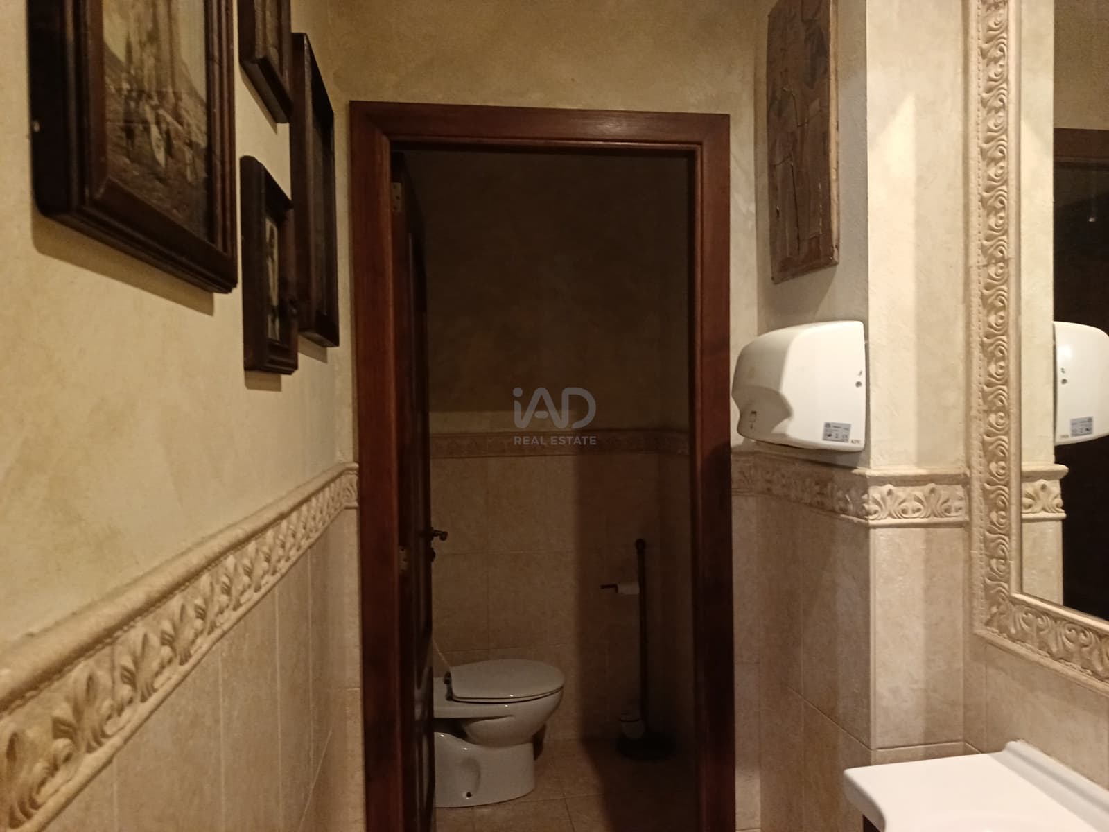 3 slaapkamer Commercieel te koop in Palma de Mallorca - € 370.000 (Ref: 9987751)