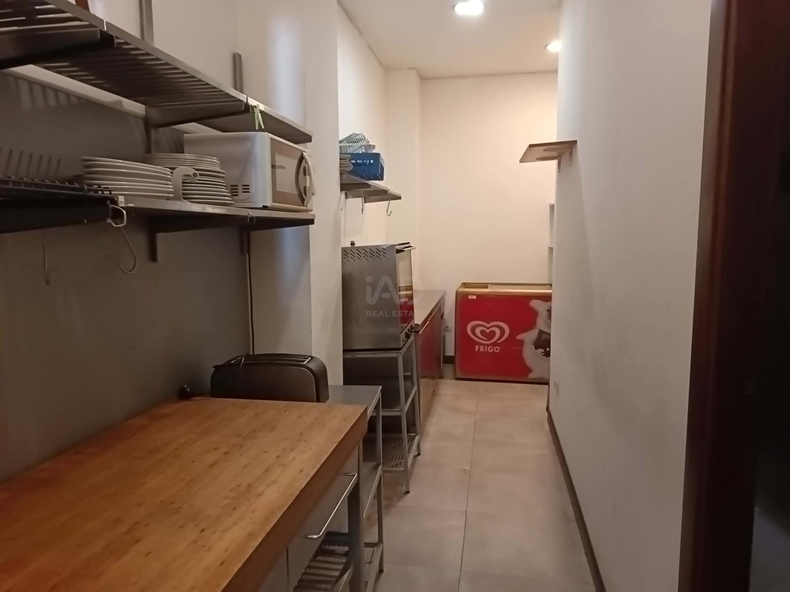 3 slaapkamer Commercieel te koop in Palma de Mallorca - € 370.000 (Ref: 9987751)