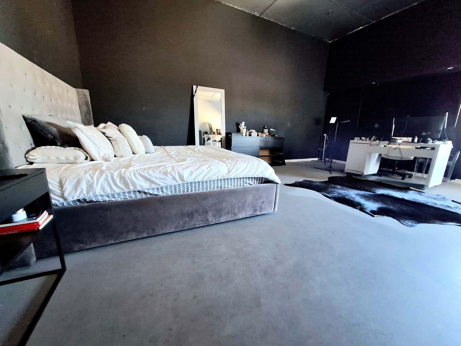 4 Zimmer Gewerbe zu verkaufen in Torremolinos mit Garage - 6.895.000 € (Ref: 9987752)