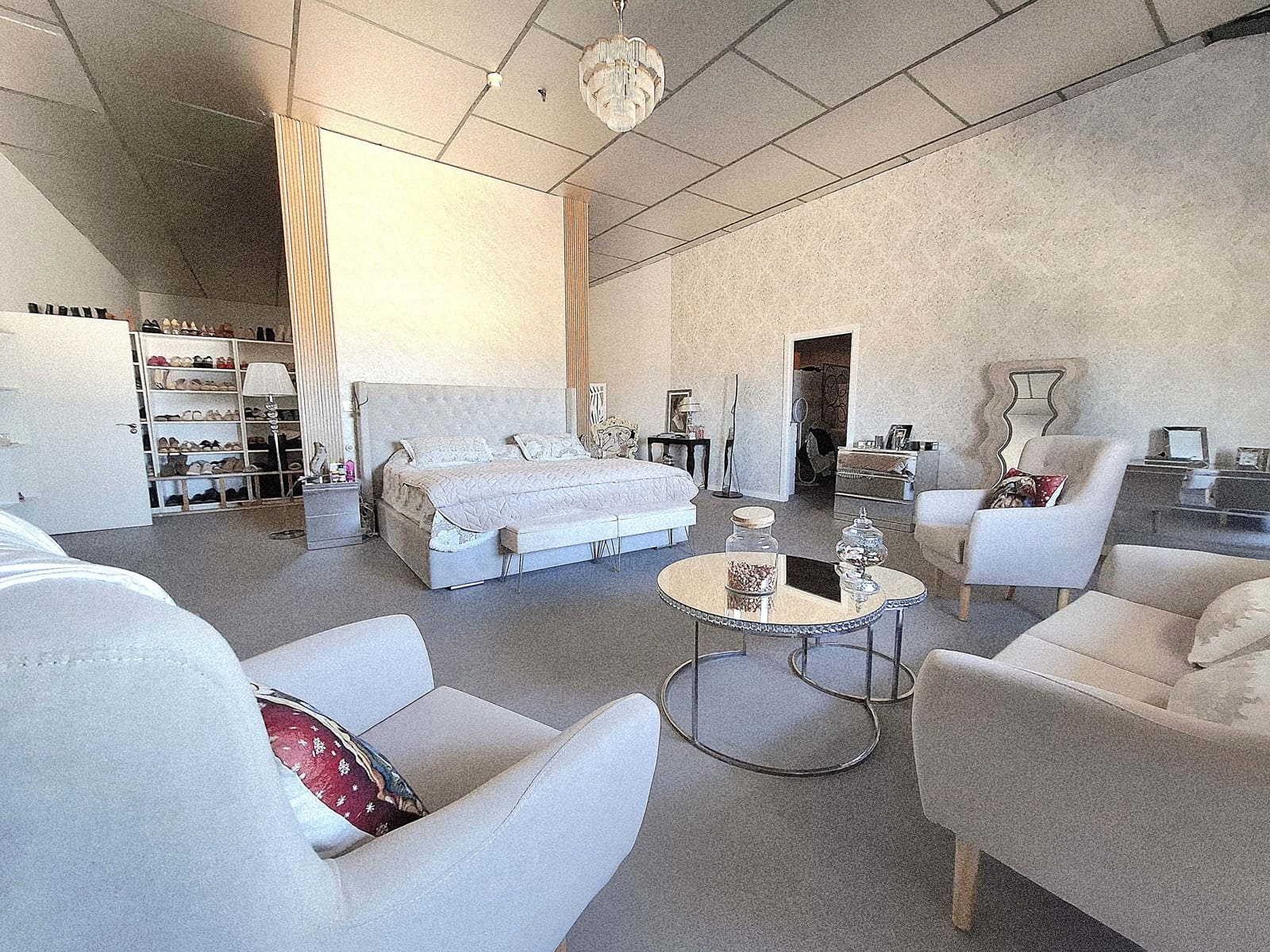 4 Zimmer Gewerbe zu verkaufen in Torremolinos mit Garage - 6.895.000 € (Ref: 9987752)