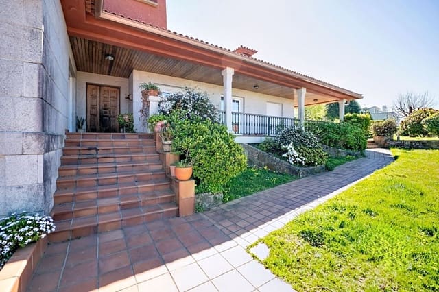 5 soverom Villa til salgs i Pontevedra by med svømmebasseng garasje - € 860 000 (Ref: 9987756)