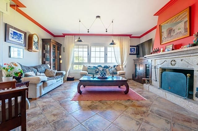 5 soverom Villa til salgs i Pontevedra by med svømmebasseng garasje - € 860 000 (Ref: 9987756)