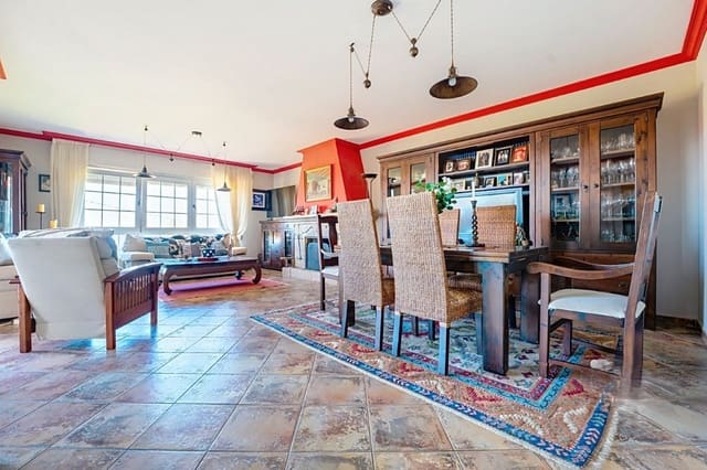 5 soverom Villa til salgs i Pontevedra by med svømmebasseng garasje - € 860 000 (Ref: 9987756)