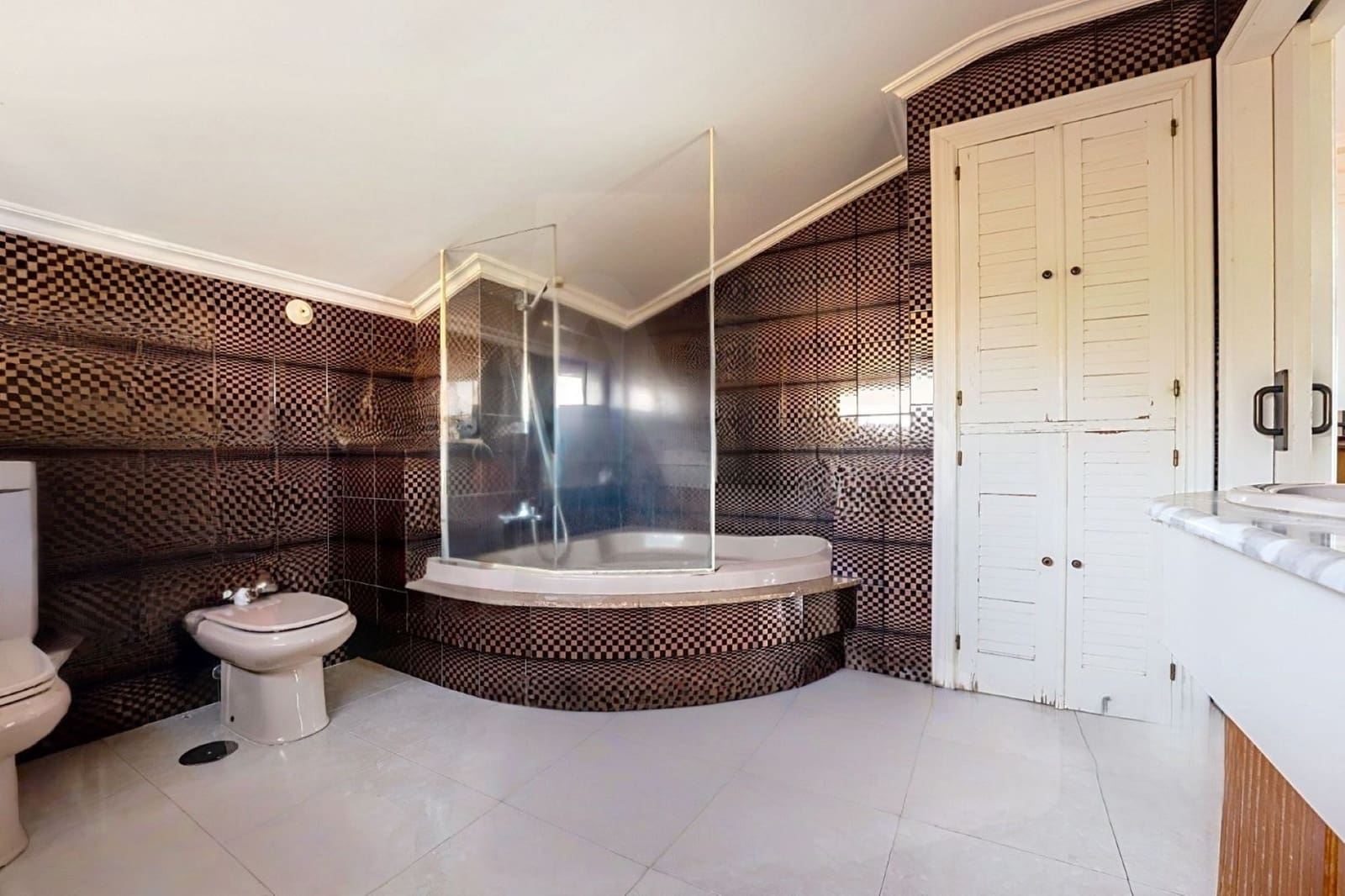 5 chambre Villa/Maison à vendre à Pontevedra ville avec piscine garage - 860 000 € (Ref: 9987756)