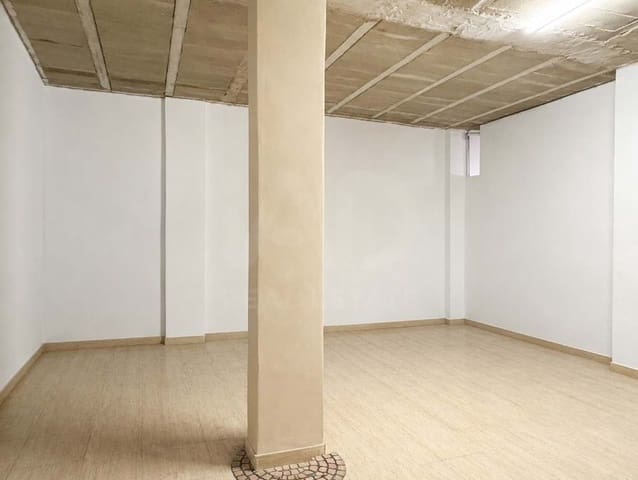 Erhverv til leje i Valencia by - € 1.700 (Ref: 9987757)