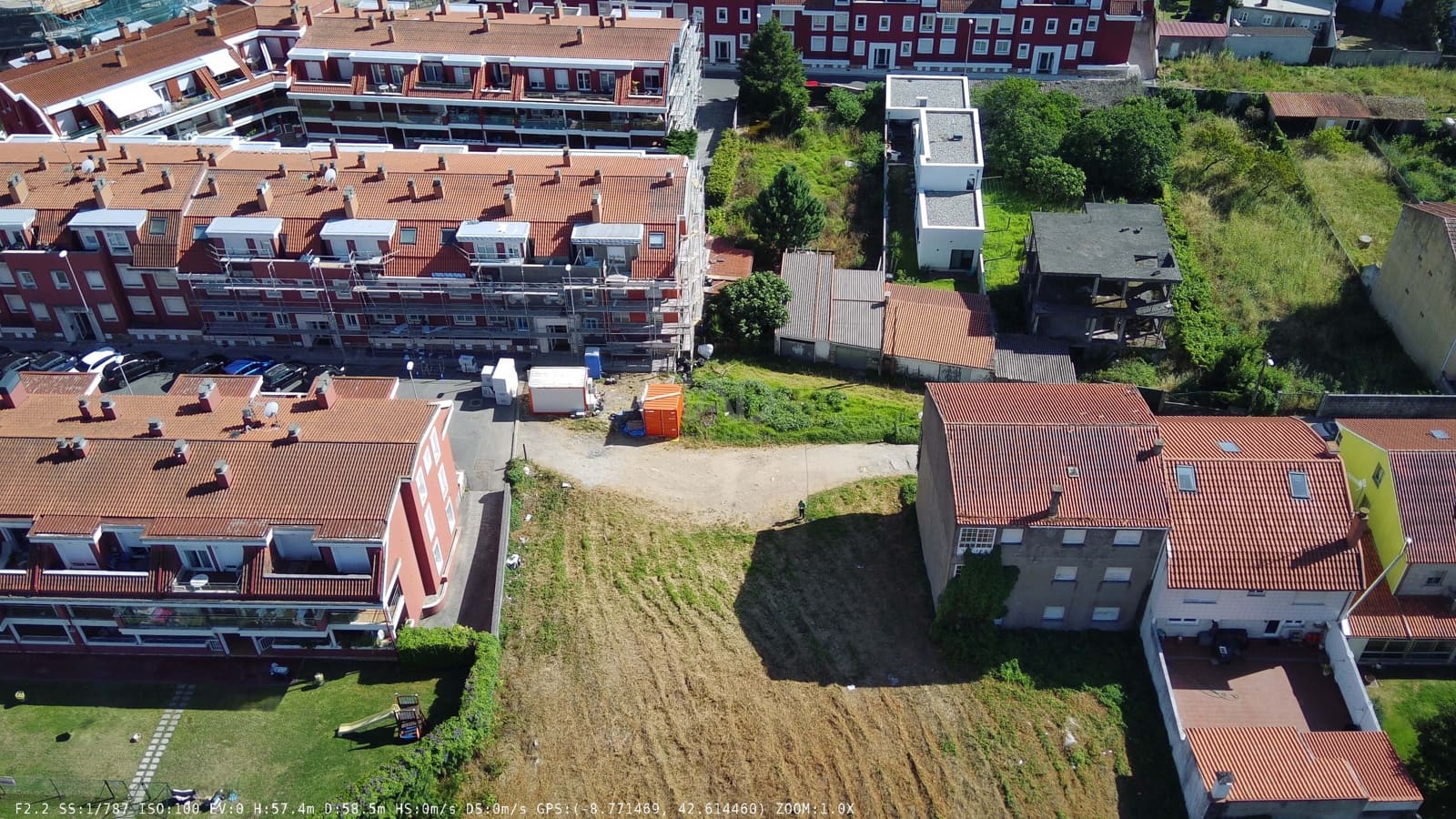 Grunde uden byggetilladelser til salg i Pontevedra by - € 625.000 (Ref: 9987758)