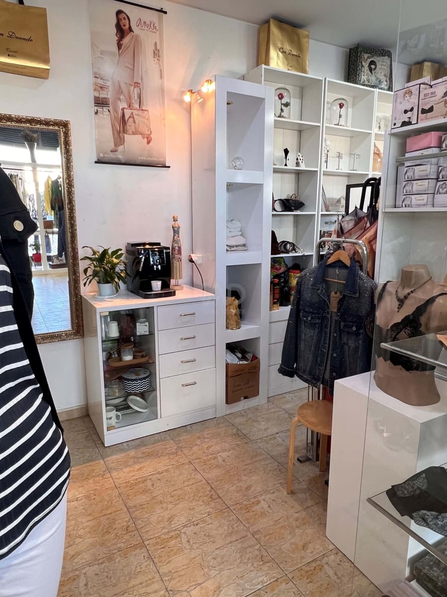 2 quarto Comercial para arrendar em Tarragona cidade - 1 450 € (Ref: 9987764)