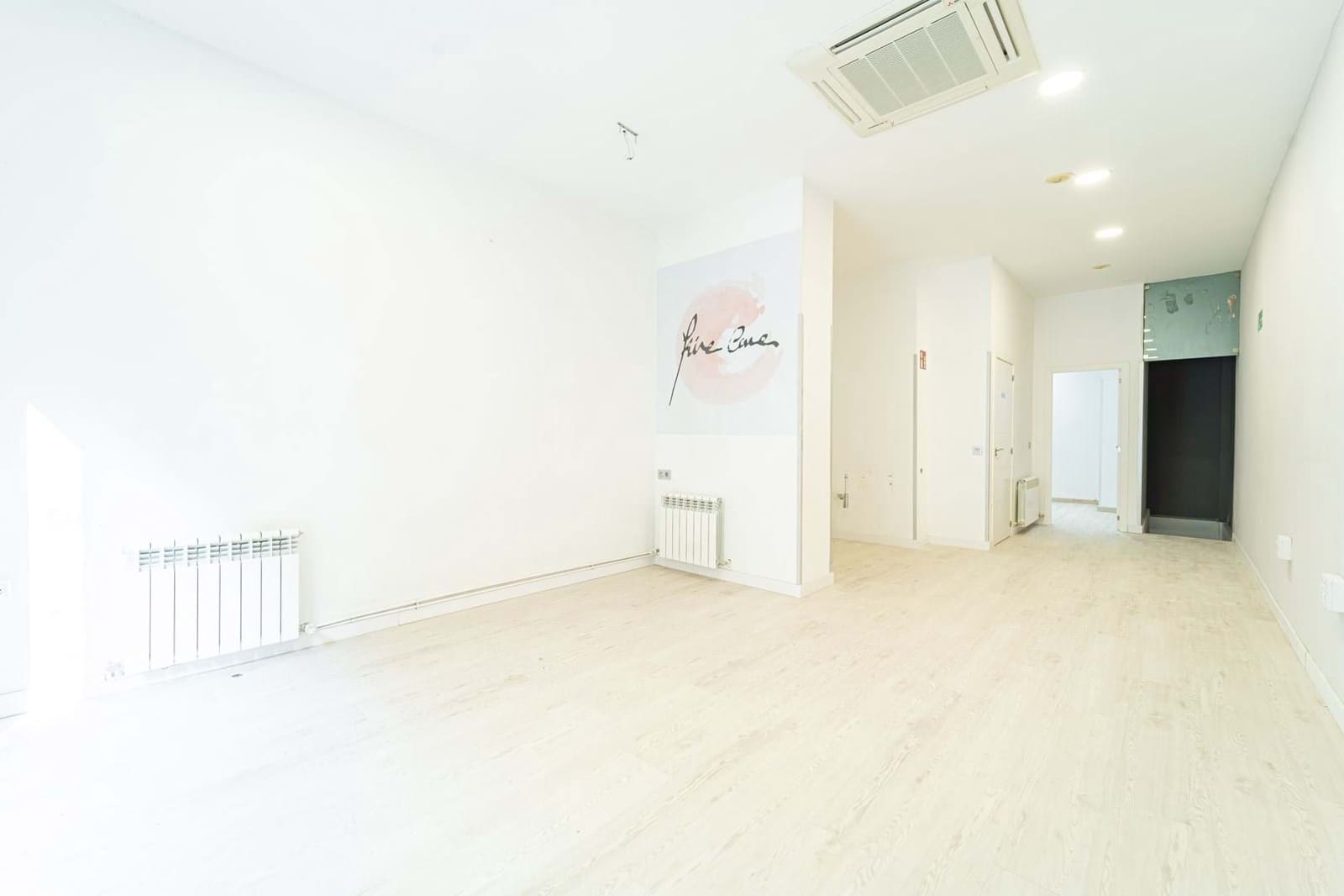 Local Comercial en Madrid ciudad en venta - 499.000 € (Ref: 9987765)