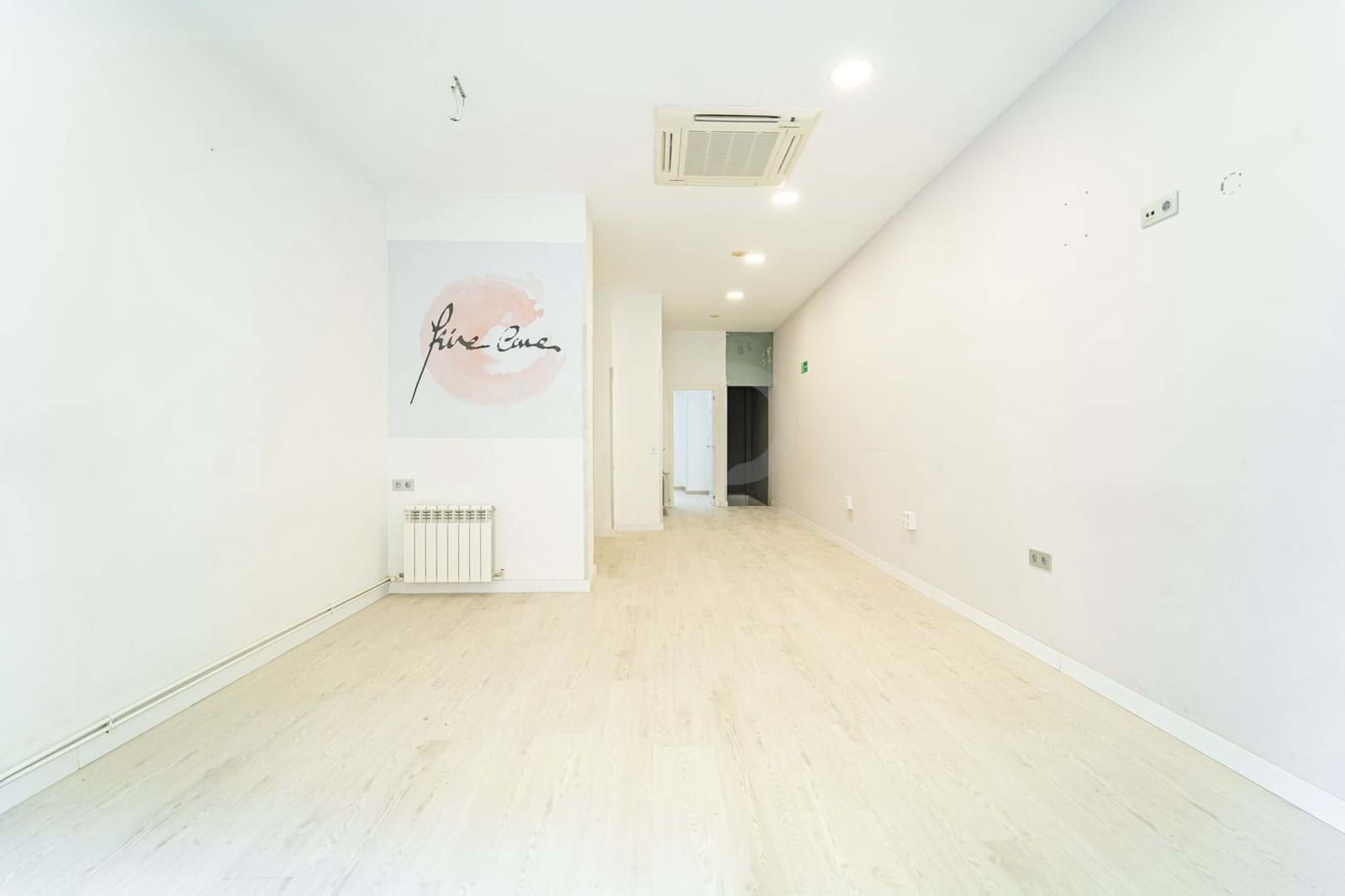 Local Comercial en Madrid ciudad en venta - 499.000 € (Ref: 9987765)