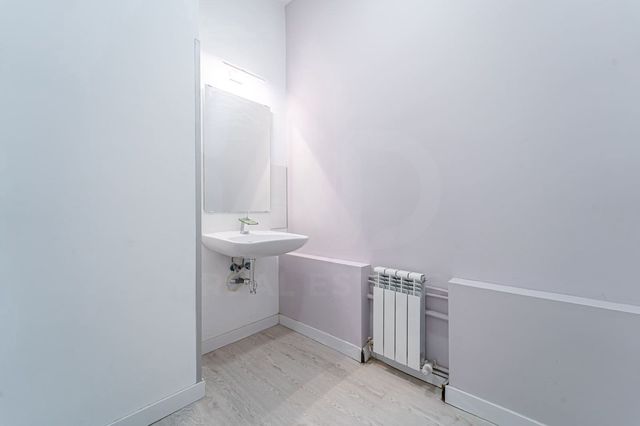 Kommersiell till salu i Madrid stad - 499 000 € (Ref: 9987765)