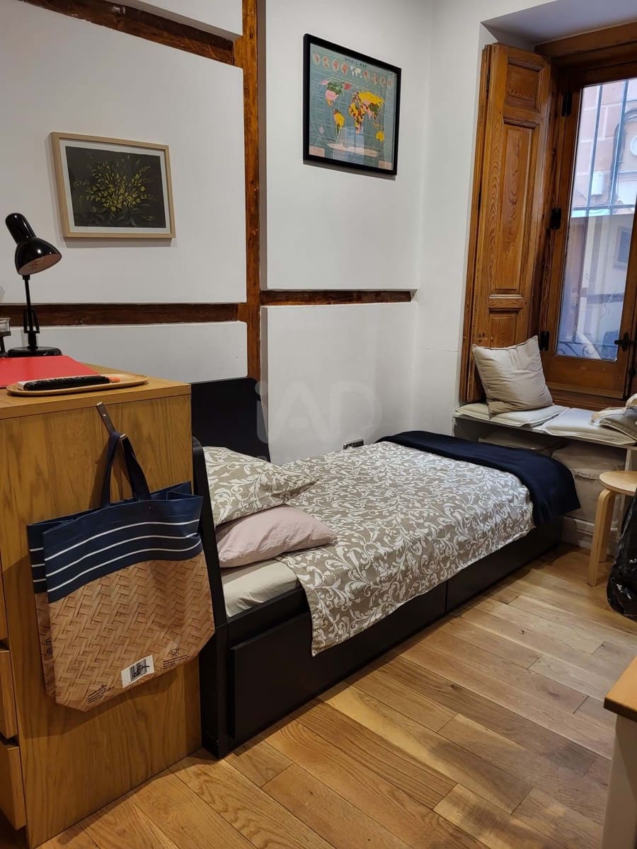 1 sypialnia Apartament do wynajęcia w Miasto Madryt - 1 500 € (Ref: 9987766)