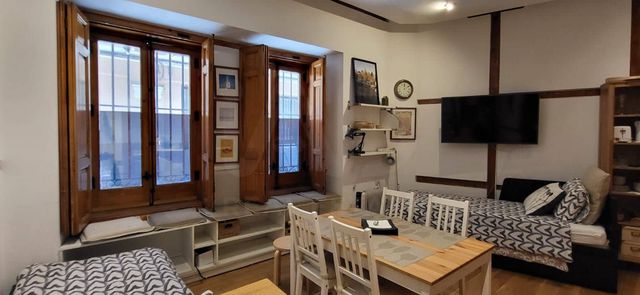1 Zimmer Ferienapartment in Madrid Stadt - 1.500 € (Ref: 9987766)