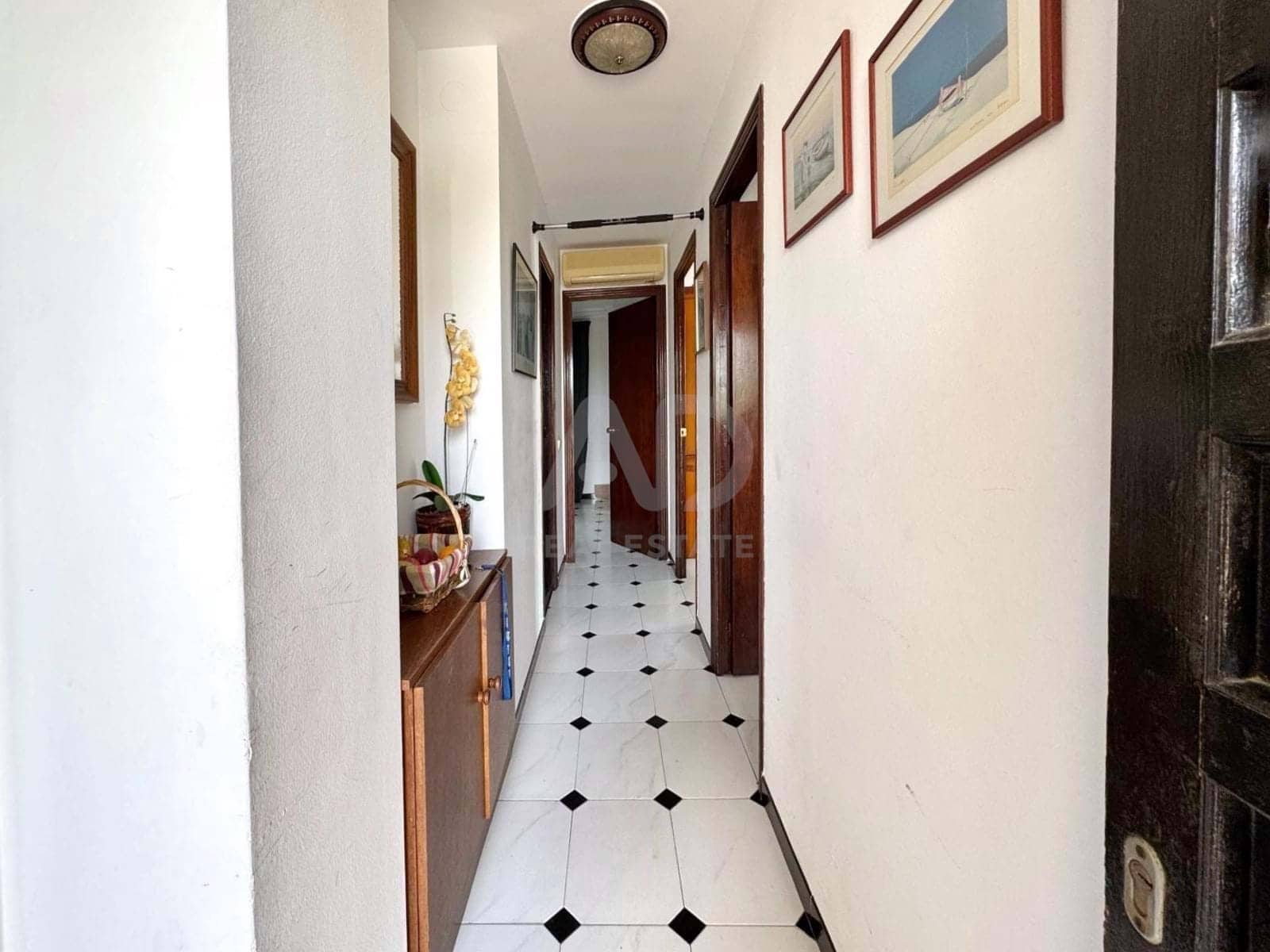 3 makuuhuone Kaupallinen myytävänä paikassa Tarragona kaupunki - 350 000 € (Ref: 9987767)