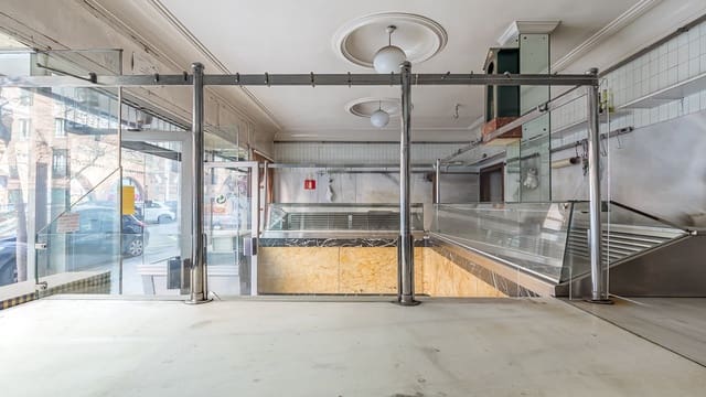 1 soveværelse Erhverv til leje i Madrid by - € 2.000 (Ref: 9987768)