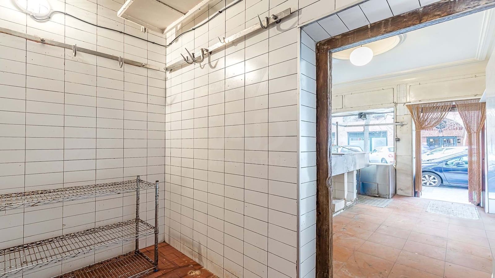 1 soveværelse Erhverv til leje i Madrid by - € 2.000 (Ref: 9987768)
