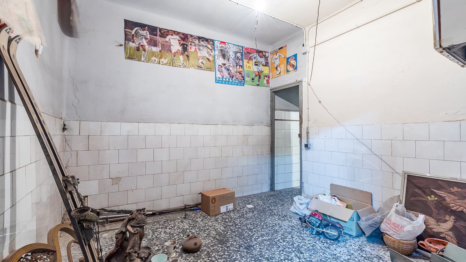 1 soveværelse Erhverv til leje i Madrid by - € 2.000 (Ref: 9987768)